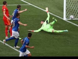 Italia Tundukkan Wales 1-0