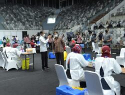 Bio Farma: Stok Vaksin Mampu Penuhi Target 1 Juta Vaksinasi Per Hari