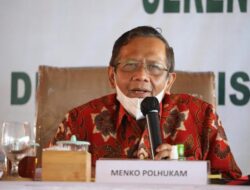 Kata Mahfud MD, Selain Datangkan Kesulitan, Covid-19 Juga Bawa Hikmah